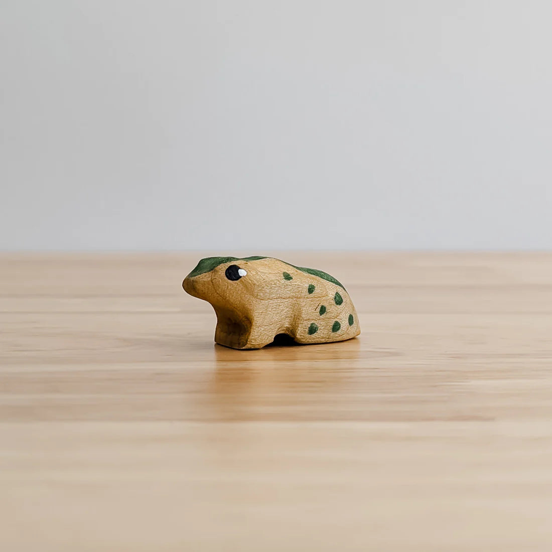 Poison Dart Frog Wooden Toy