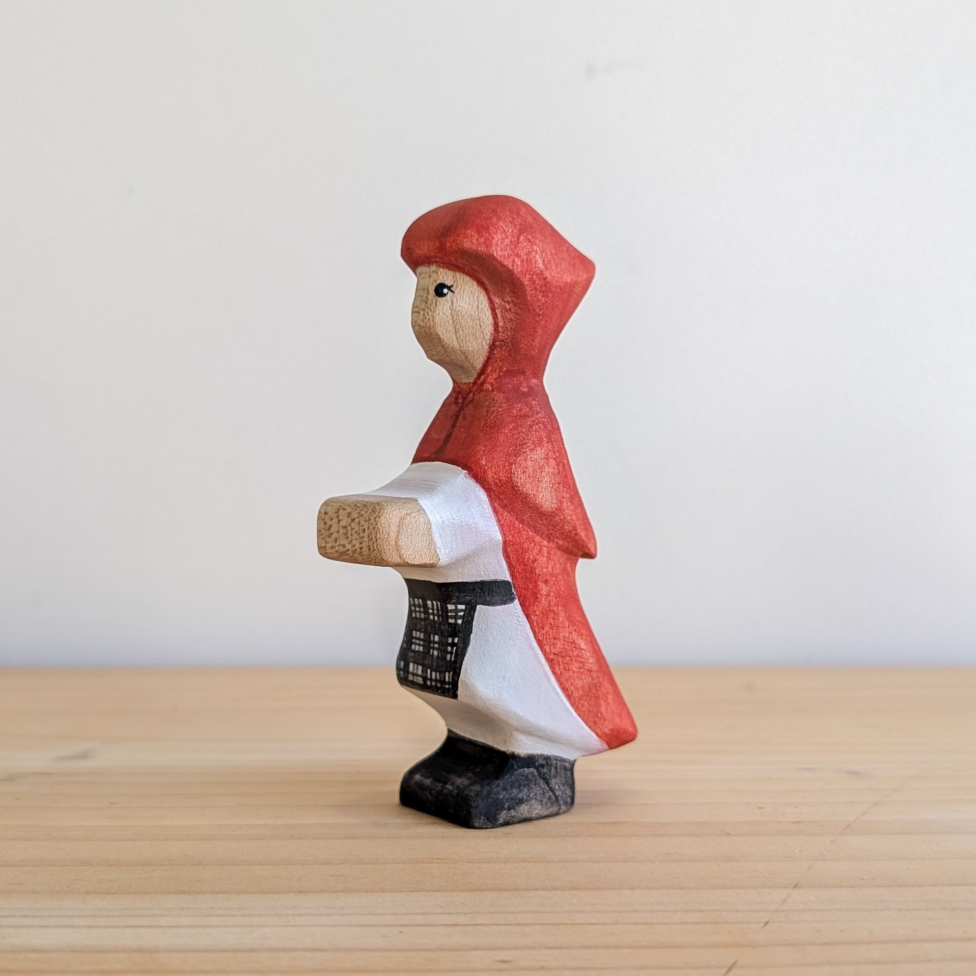 Little Red Riding Hood Wooden Toy